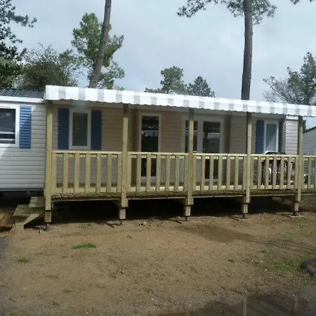 Campingplatz Rev2vacances 4*